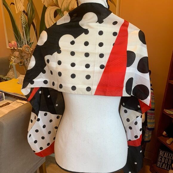 Avon VNTG 1992 Contrast Scarf Red White Blue Geometric Patterns PolkaDot 12”x62” - Picture 5 of 10
